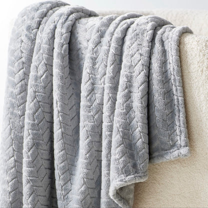 Luxuriously Soft Fleece Throw Blankets in dove grey | GuestOutfitters.com